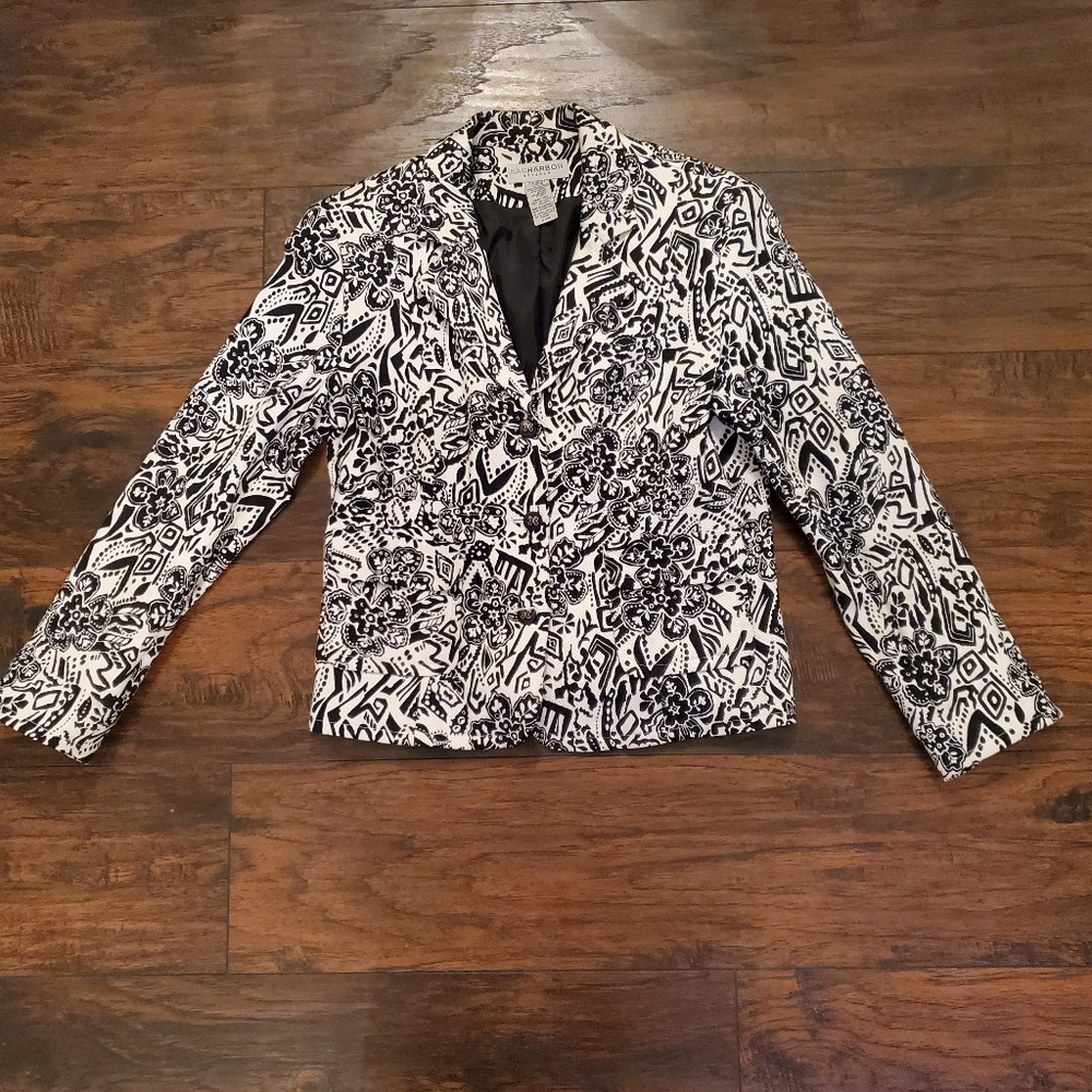 Sag Harbor Black and White Printed Blazer